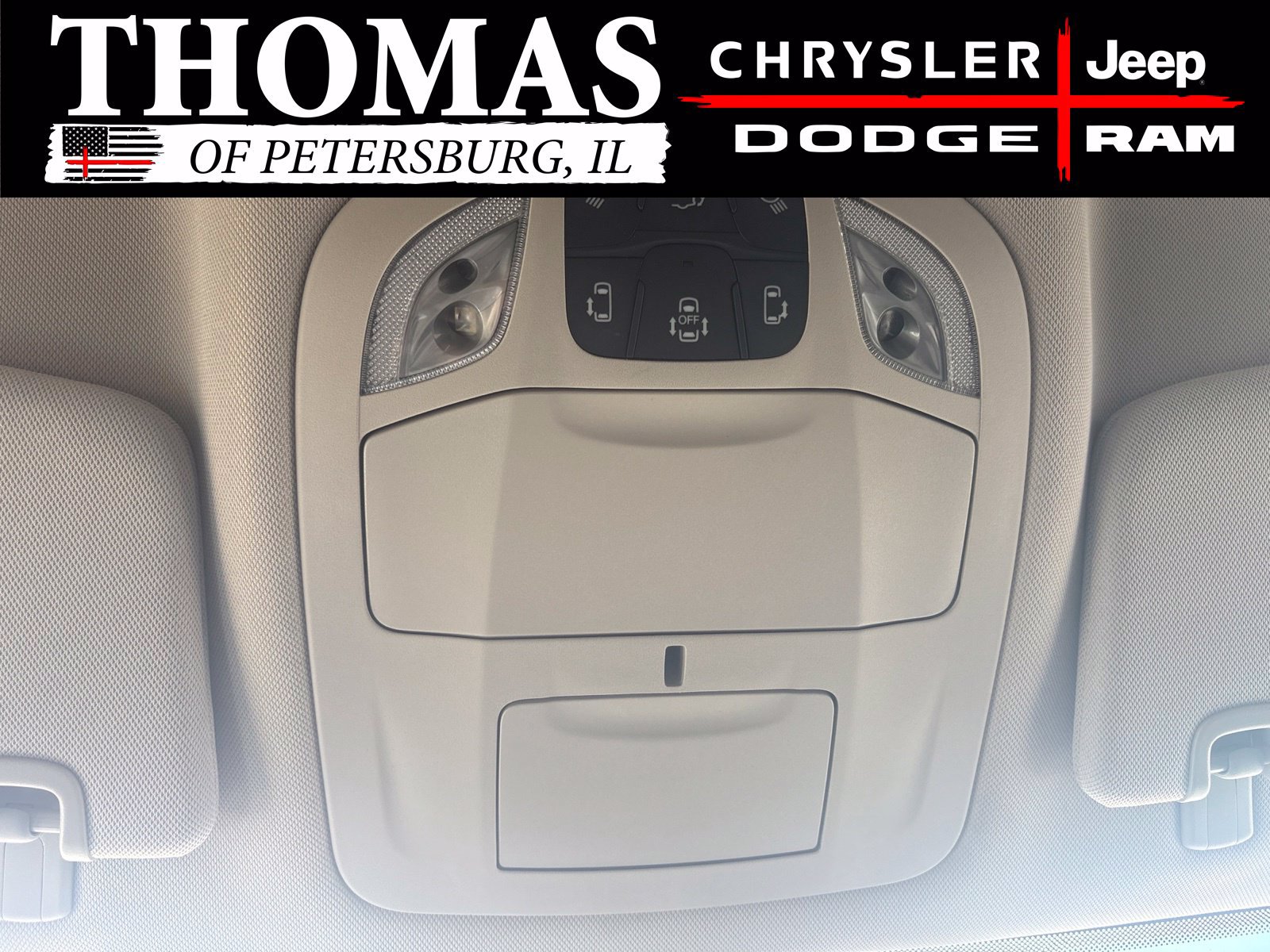 Used 2020 Chrysler Pacifica Touring-L Plus w/ Tire & Wheel Group FWD image 21