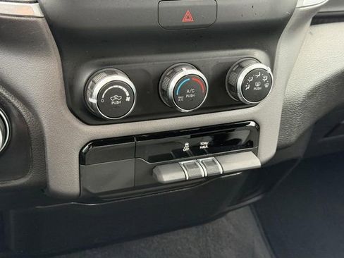 Used 2022 RAM 1500 Big Horn image 19