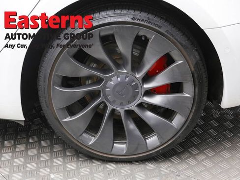 Used 2022 Tesla Model 3 Performance image 8