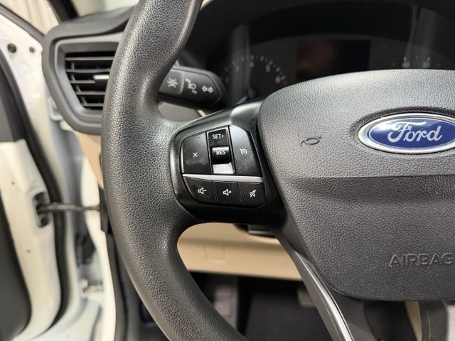 Used 2022 Ford Escape SE AWD/4WD image 13