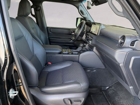 Used 2024 Toyota Land Cruiser image 15