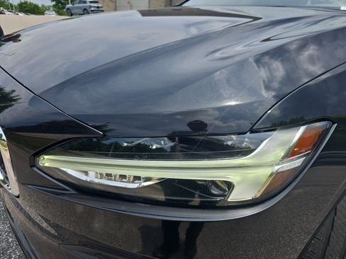 Used 2018 Volvo S90 T6 Momentum w/ Convenience Package AWD/4WD image 27