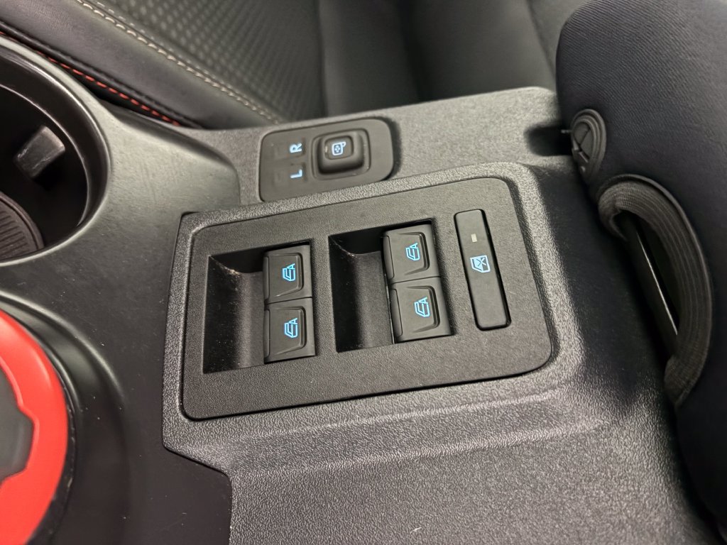 Used 2024 Ford Bronco Raptor w/ Interior Carbon Fiber Pack 6 AWD/4WD image 13