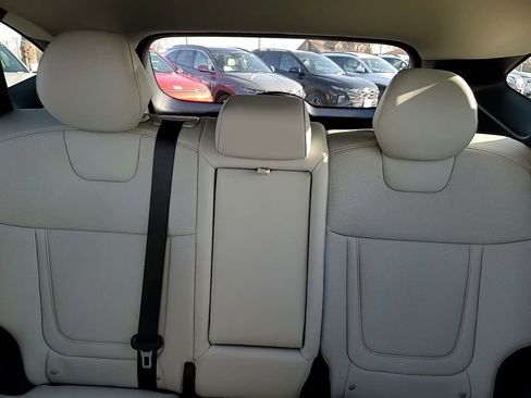 Used 2023 Hyundai Tucson SEL w/ Convenience Package image 14