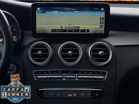 Used 2021 Mercedes-Benz GLC 300 GLC 300 image 13