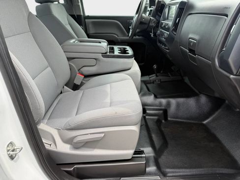 Used 2019 Chevrolet Silverado 2500 W/T AWD/4WD image 12
