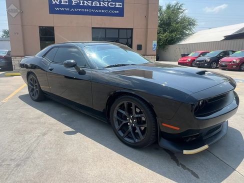 Used 2019 Dodge Challenger GT w/ Blacktop Package RWD image 14