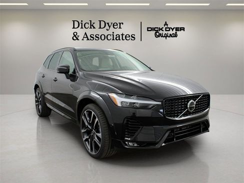 New 2025 Volvo XC60 B5 Ultra w/ Protection Package Premier image 1