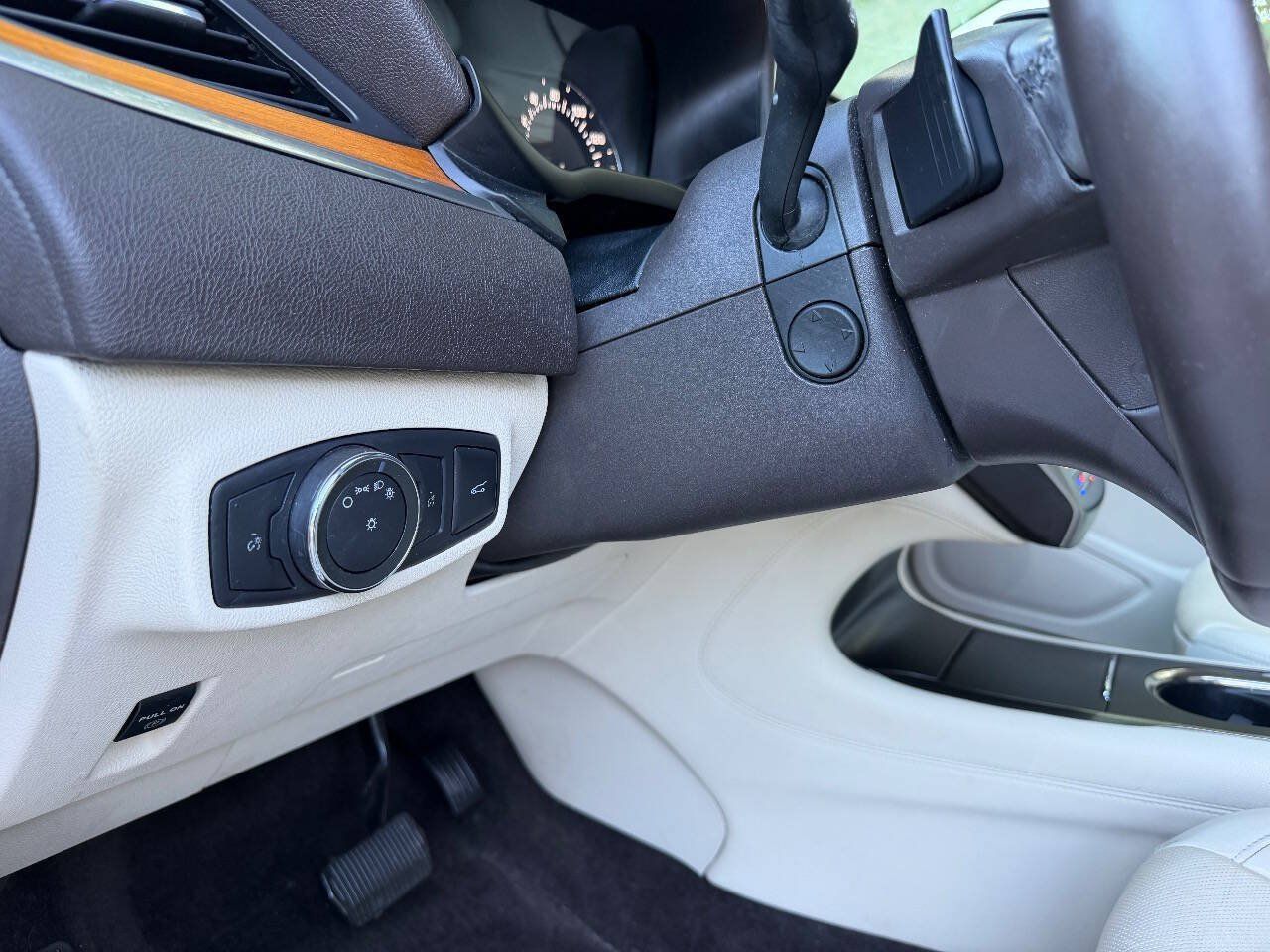 Used 2016 Lincoln MKC Reserve AWD/4WD image 18