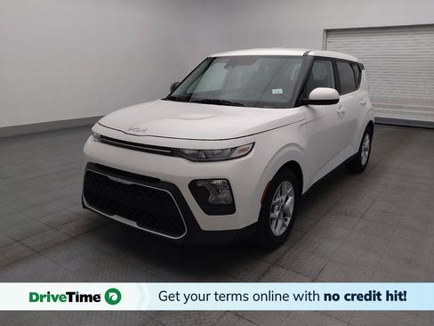 Used 2022 Kia Soul LX w/ Technology Package FWD image 1