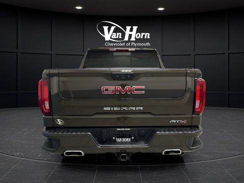 Used 2024 GMC Sierra 1500 AT4 w/ AT4 Premium Package image 4
