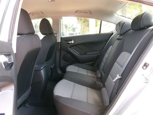 Used 2014 Kia Forte EX FWD image 32