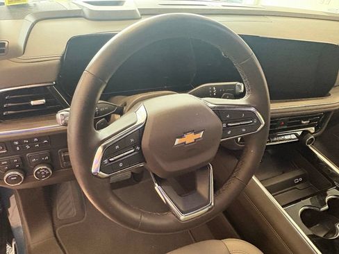 Used 2026 Chevrolet Tahoe LT w/ Comfort Package AWD/4WD image 14
