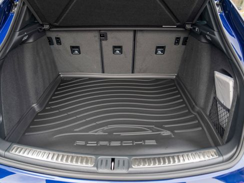 New 2026 Porsche Macan image 29