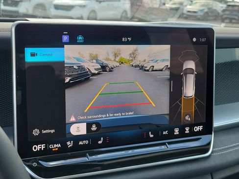 New 2026 Volkswagen Tiguan SE image 27