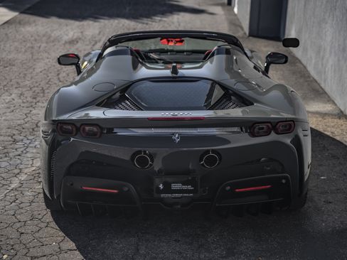 Used 2025 Ferrari SF90 Spider AWD/4WD image 5