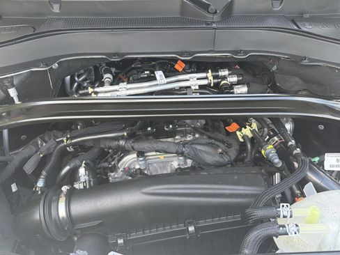 Used 2026 Ford Explorer ST-Line RWD image 35