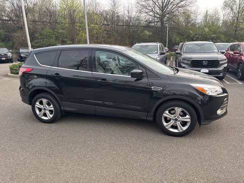 Used 2014 Ford Escape SE image 12