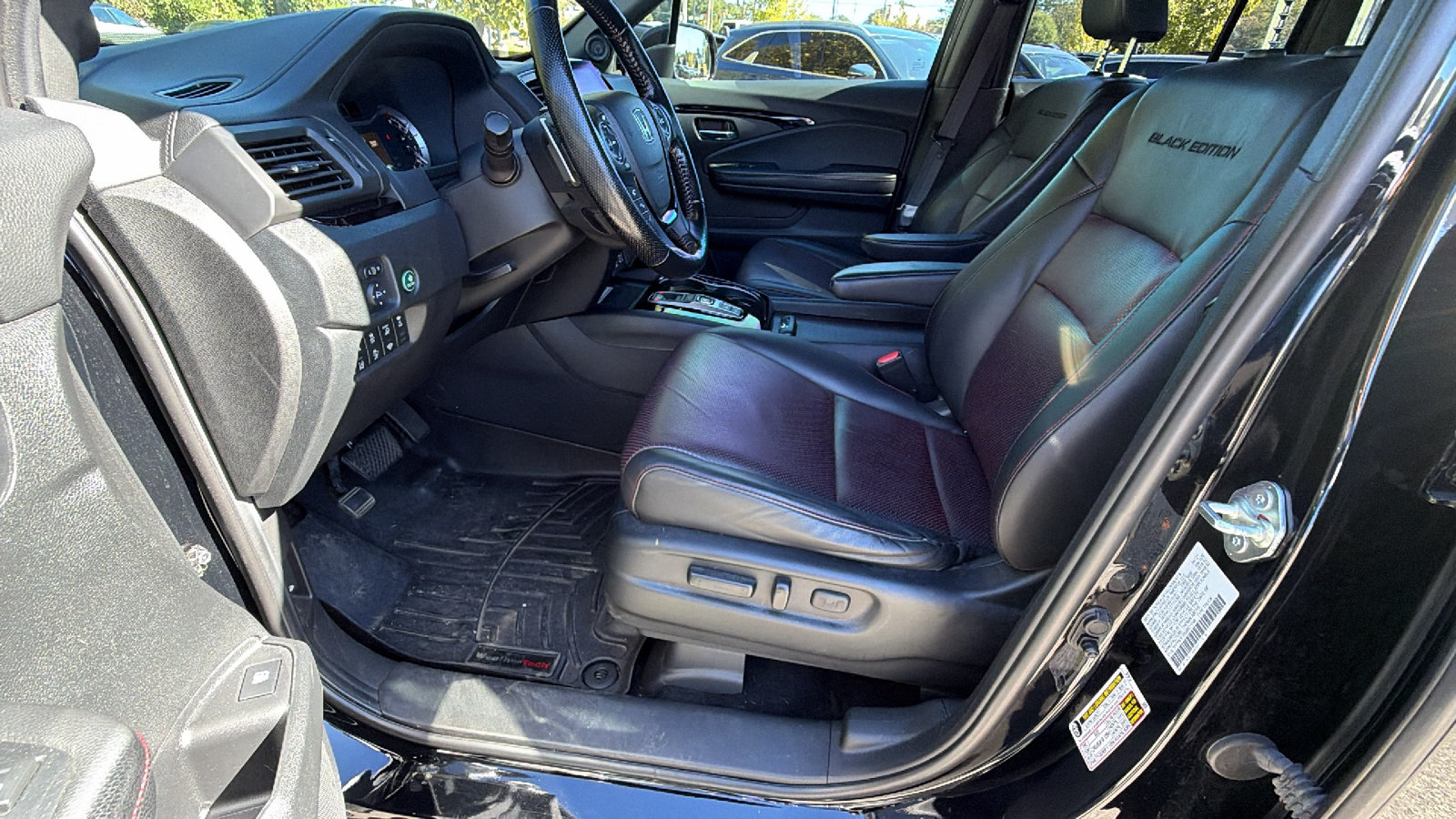 Used 2021 Honda Ridgeline Black Edition image 17
