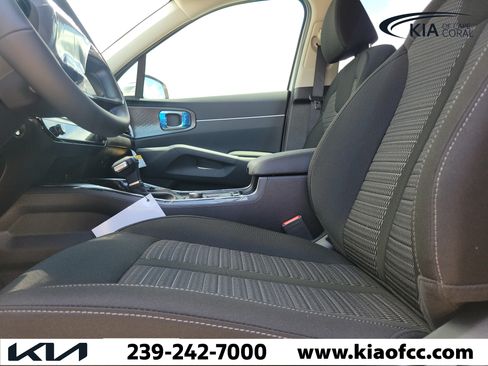 New 2026 Kia Sorento LX FWD image 25