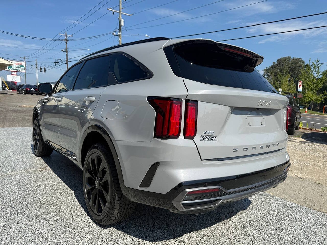 Used 2022 Kia Sorento SX AWD/4WD image 3