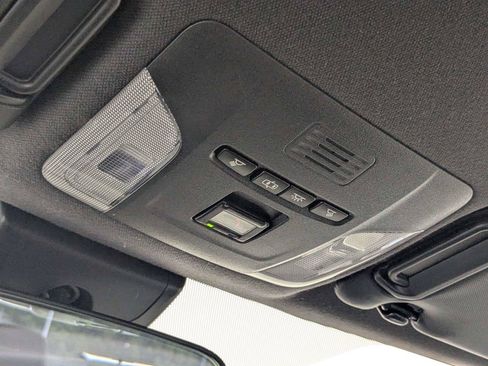 Used 2022 Toyota Corolla SE FWD image 40