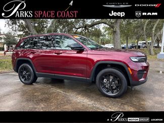 Certified 2025 Jeep Grand Cherokee Altitude video 1