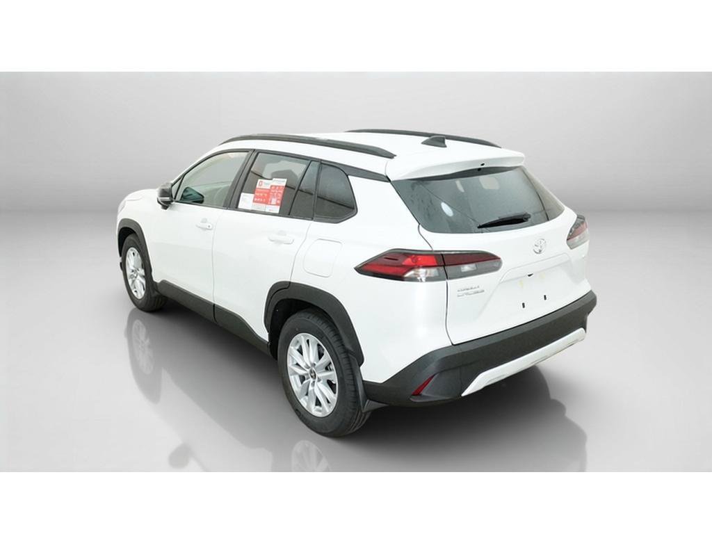 New 2026 Toyota Corolla Cross LE FWD image 5