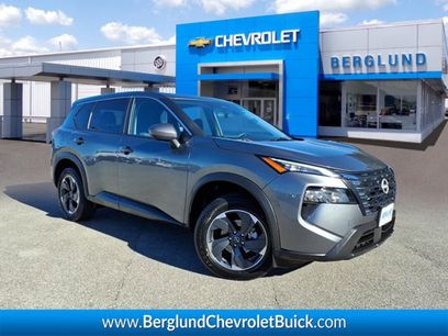Used 2024 Nissan Rogue SV