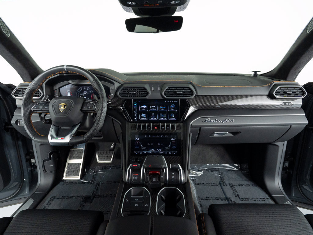 Used 2024 Lamborghini Urus S AWD/4WD image 42