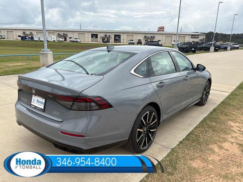New 2026 Honda Accord Hybrid Touring image 6