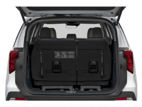 Used 2025 Kia Carnival EX FWD image 13