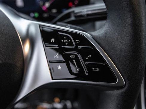 Certified 2025 Mercedes-Benz GLC 300 4MATIC image 15