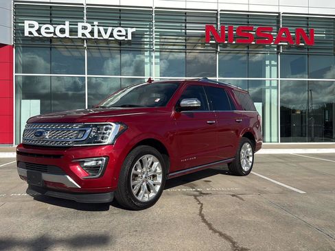 Used 2019 Ford Expedition Platinum RWD image 1