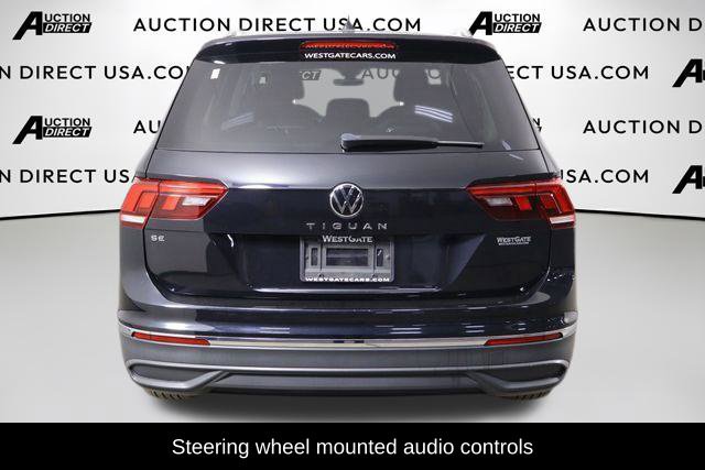 Used 2023 Volkswagen Tiguan SE FWD image 3