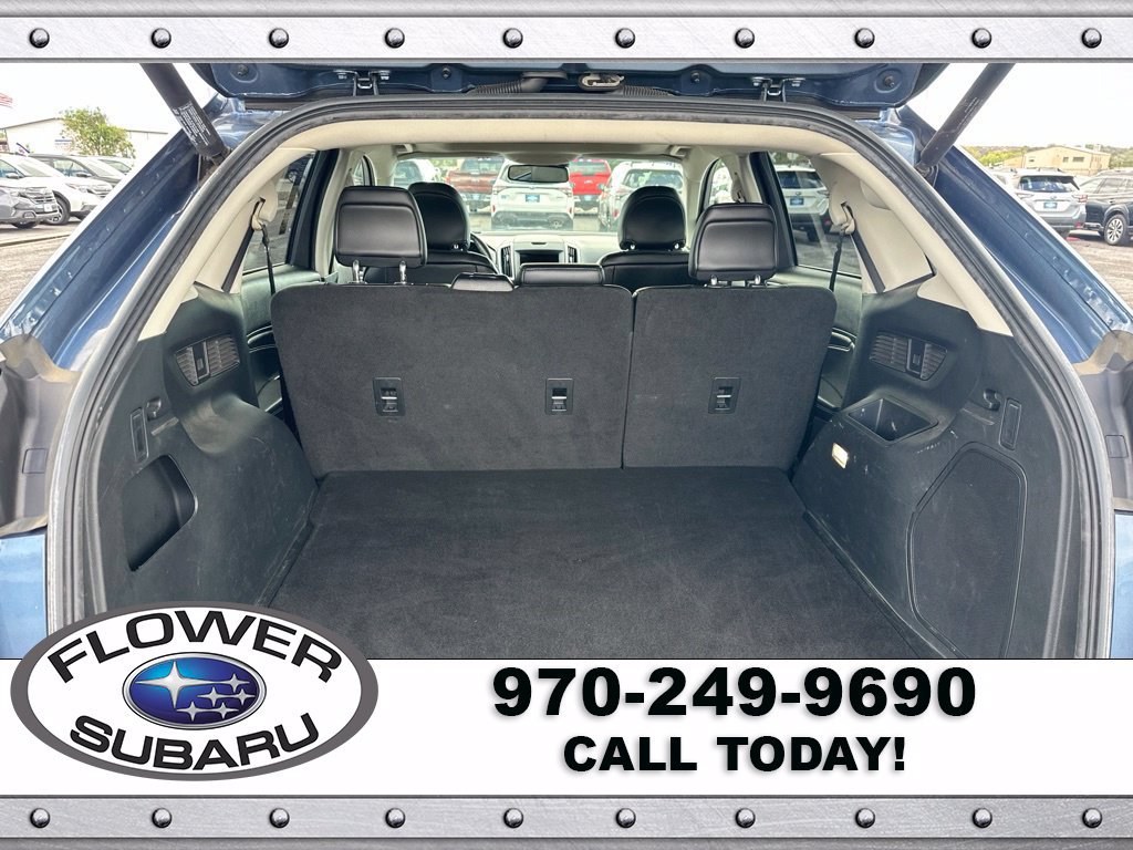 Used 2018 Ford Edge Titanium w/ Equipment Group 302A AWD/4WD image 17