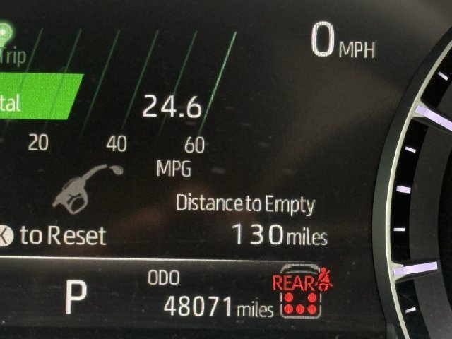 Used 2024 Toyota Highlander XSE FWD image 16