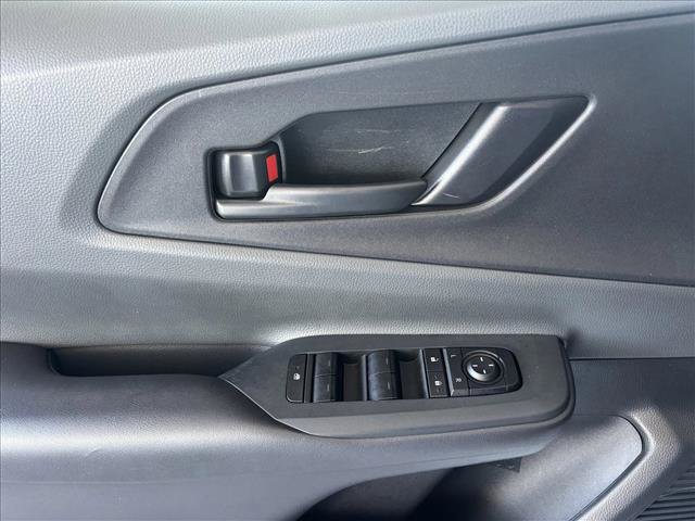 Used 2023 Toyota Prius LE FWD image 17
