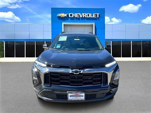 New 2026 Chevrolet Equinox ACTIV w/ Convenience Package III image 8