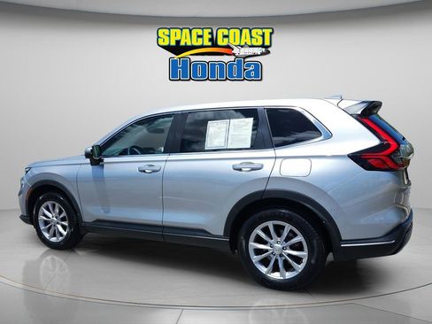 Used 2024 Honda CR-V EX-L image 11