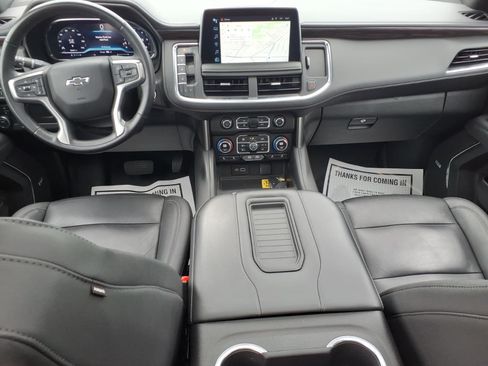 Used 2024 Chevrolet Tahoe Z71 w/ Luxury Package AWD/4WD image 18