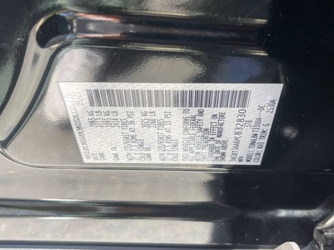 Used 2023 Nissan Rogue S FWD image 25
