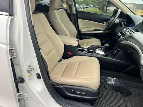 Used 2015 Honda Crosstour EX-L image 12