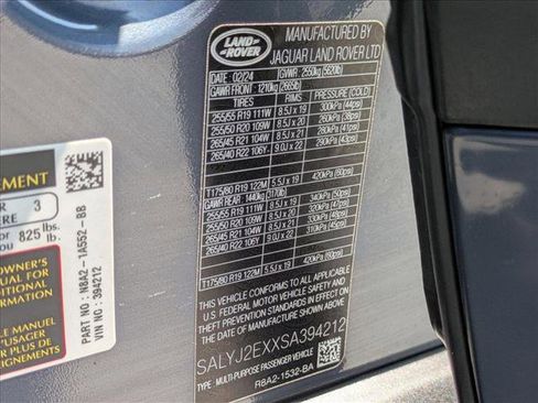 Certified 2025 Land Rover Range Rover Velar S image 27