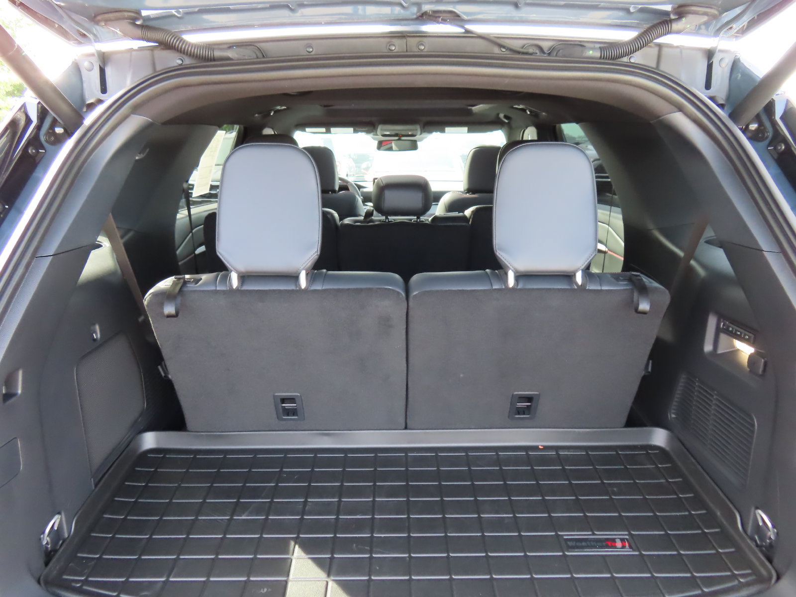 Used 2026 Ford Explorer ST w/ Sun And Sound Package AWD/4WD image 43