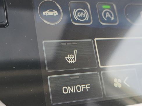 New 2025 Subaru Outback Premium image 13