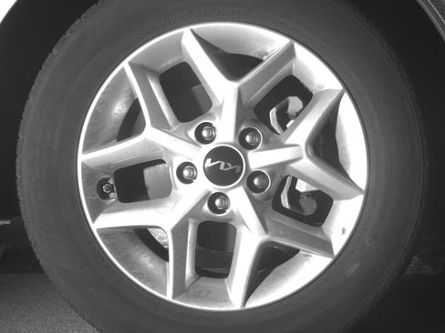 Used 2025 Kia Soul LX w/ LX Technology Package FWD image 13
