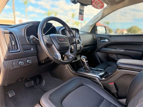 Used 2022 GMC Canyon AT4 w/ Trailering Package image 10