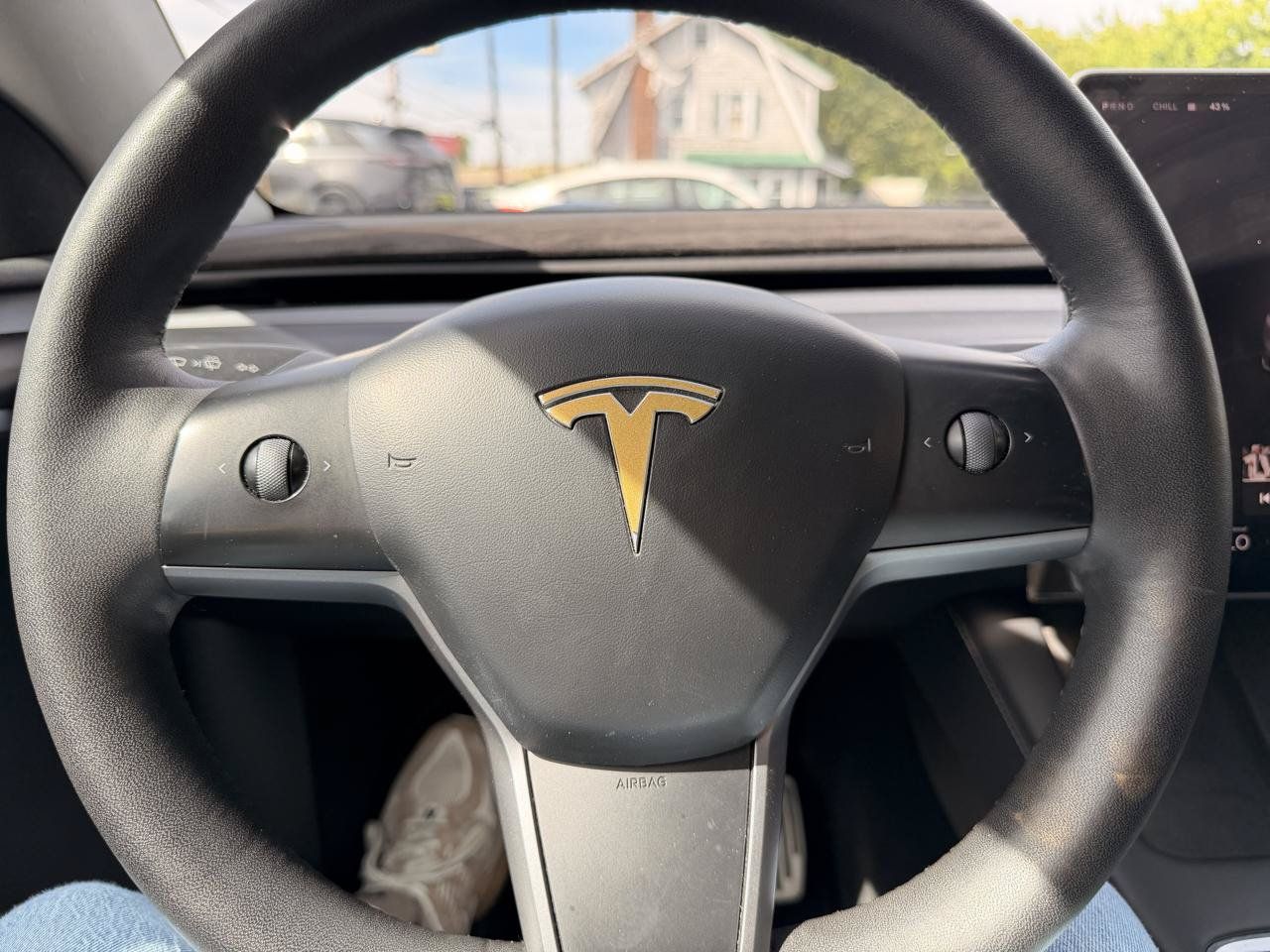 Used 2023 Tesla Model Y Long Range AWD/4WD image 17