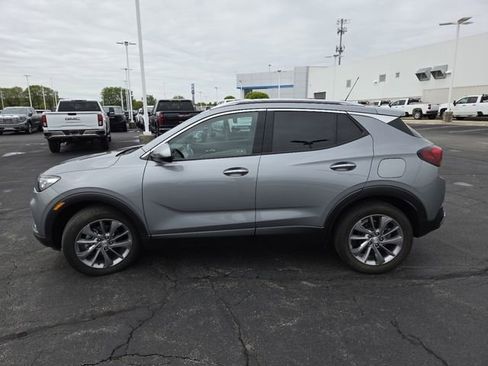 Used 2023 Buick Encore GX Essence w/ Experience Buick Package FWD image 21